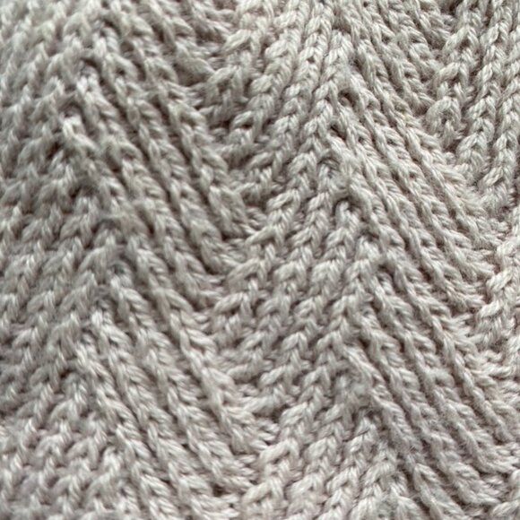 Pink Lululemon Sherpa Weave Mittens - Picture 4 of 9